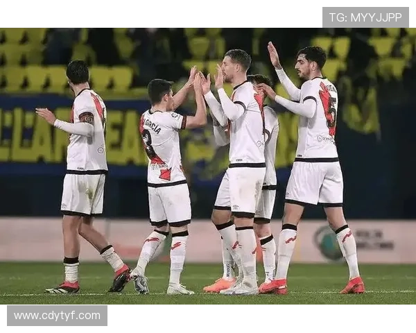 联赛精彩瞬间回顾，剪辑带你重温赛季高光时刻表现稳健