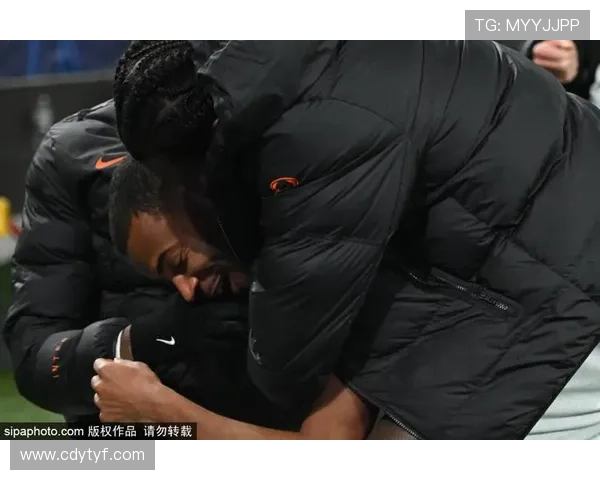 多特赛季后期状态下滑显现,球队表现波动影响争冠形势