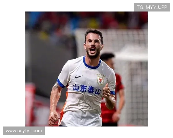 泰山危局！战术混乱+阵容短板，争冠豪门为何陷入低谷？