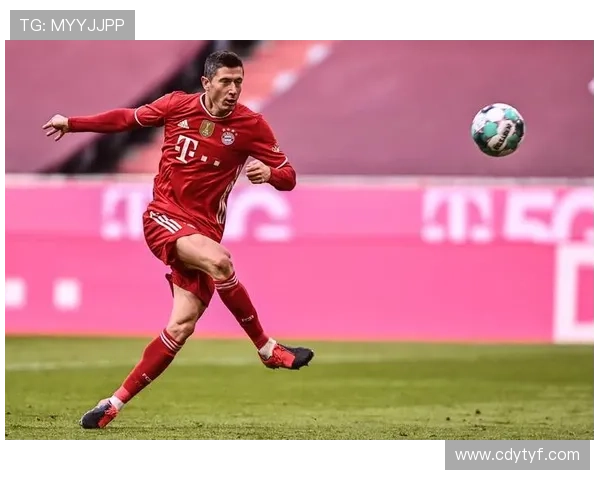 莱万多夫斯基成长轨迹解析：德甲历练如何塑造终结机器