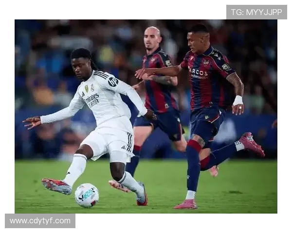 皇马防守波动加剧,战术安排与人员配置谁是主因?